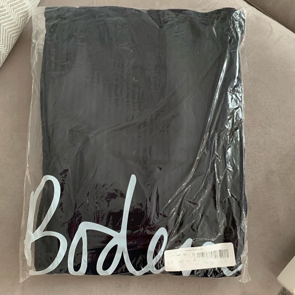 Boden NWT Navy Corduroy Midi Skirt size 8R - Picture 6 of 15